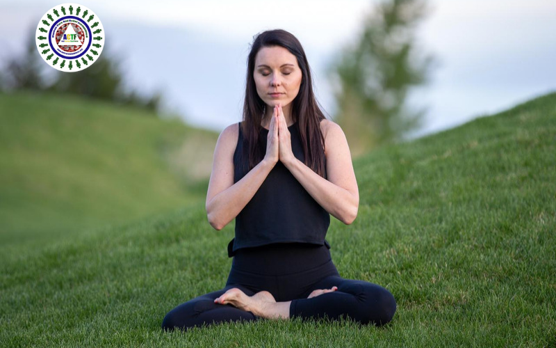 HAD A HECTIC DAY? DO THIS SIMPLE BREATHING EXERCISE TO RELIEVE STRESS